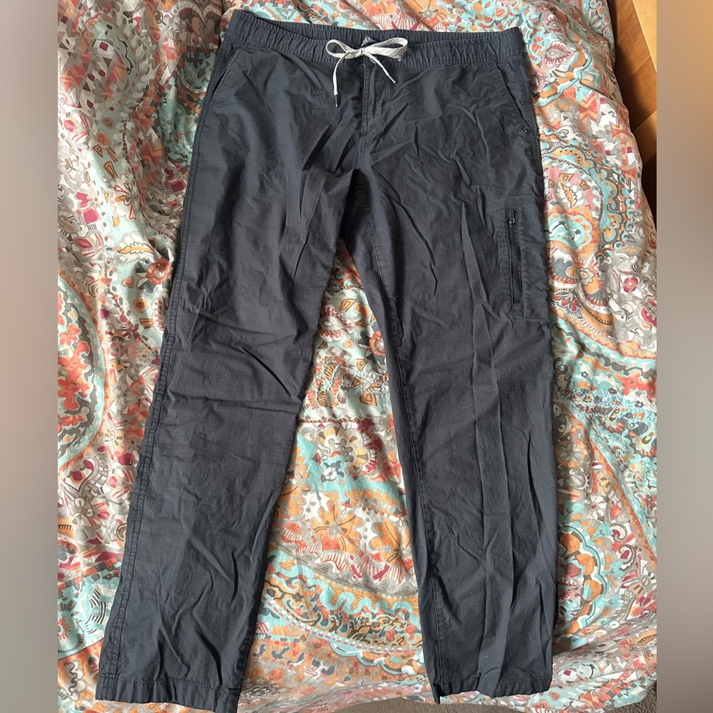 Vuori Women’s Ripstop Pants